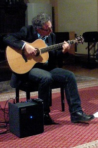 Gitarist Francis Vangheluwe op Podium voor de Passie