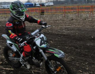 Weg naar motorcrossterrein nog maar eens langer